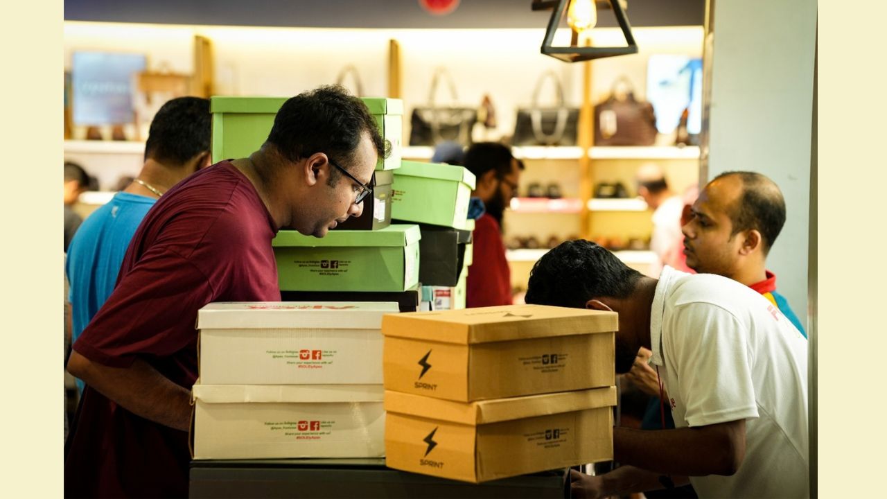 Apex marks founder’s day with 26% flat discount