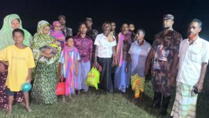 BSF hands over 10 rescued Bangladeshis to BGB