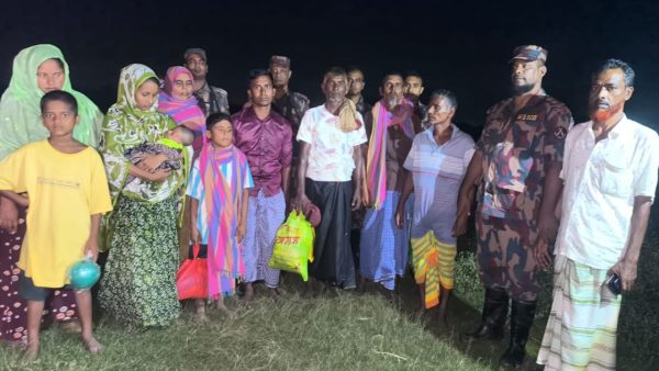 BSF hands over 10 rescued Bangladeshis to BGB