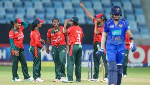 Bangladesh reach Asia Cup semi-finals despite batting woes