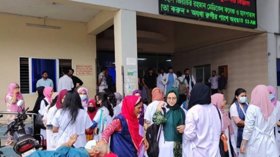 Interns end strike at Bogura hospital after 5 JCD leaders expelled