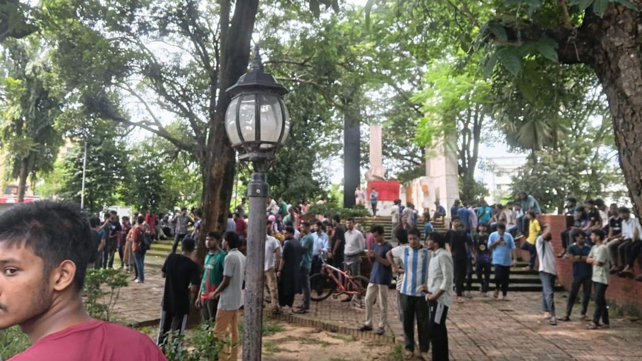 CUET protest