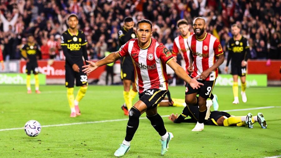 Brentford crush Chelsea 3-0 as Alonso’s side suffer defensively