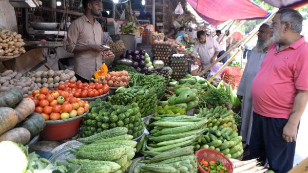 Essential goods prices under coordinated market monitoring: Commerce Minister