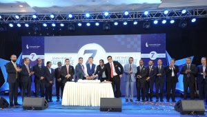 Community Bank marks 7 years with growth pledge