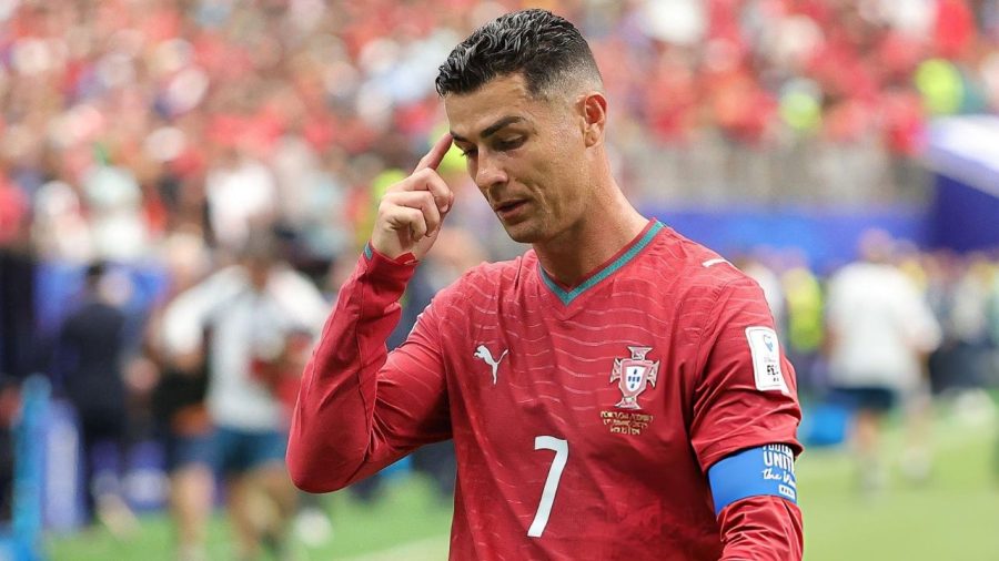 Ronaldo considered quitting national team