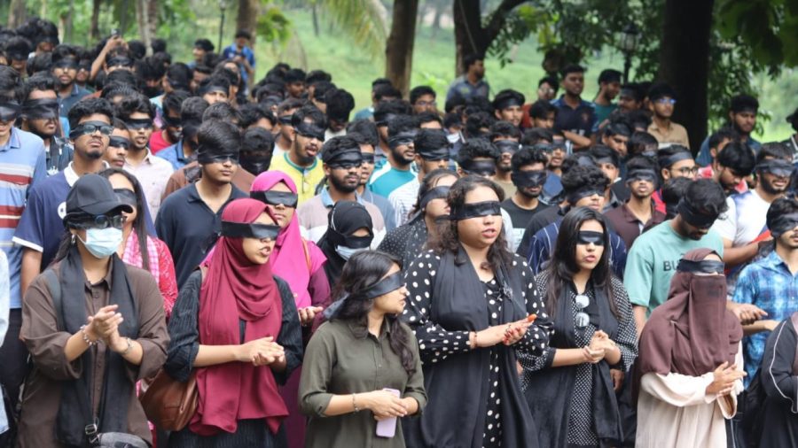 Cuet students stage blindfolded procession over admin’s silence