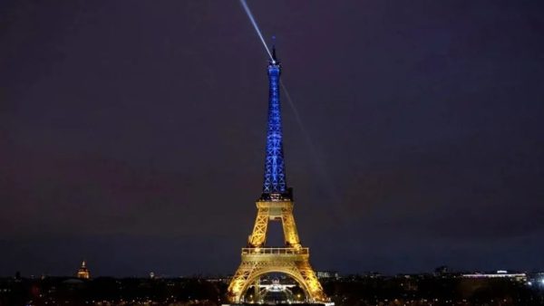 Eiffel Tower reopens after row over removal of women staff