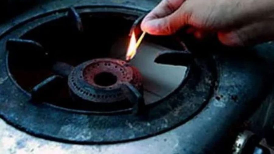 LNG shock leaves Dhaka kitchens cold on holiday