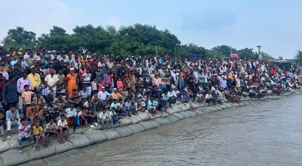 Gorai River boat race