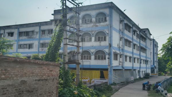 No passport: Bangladeshi man surrenders to Indian police, seeks repatriation