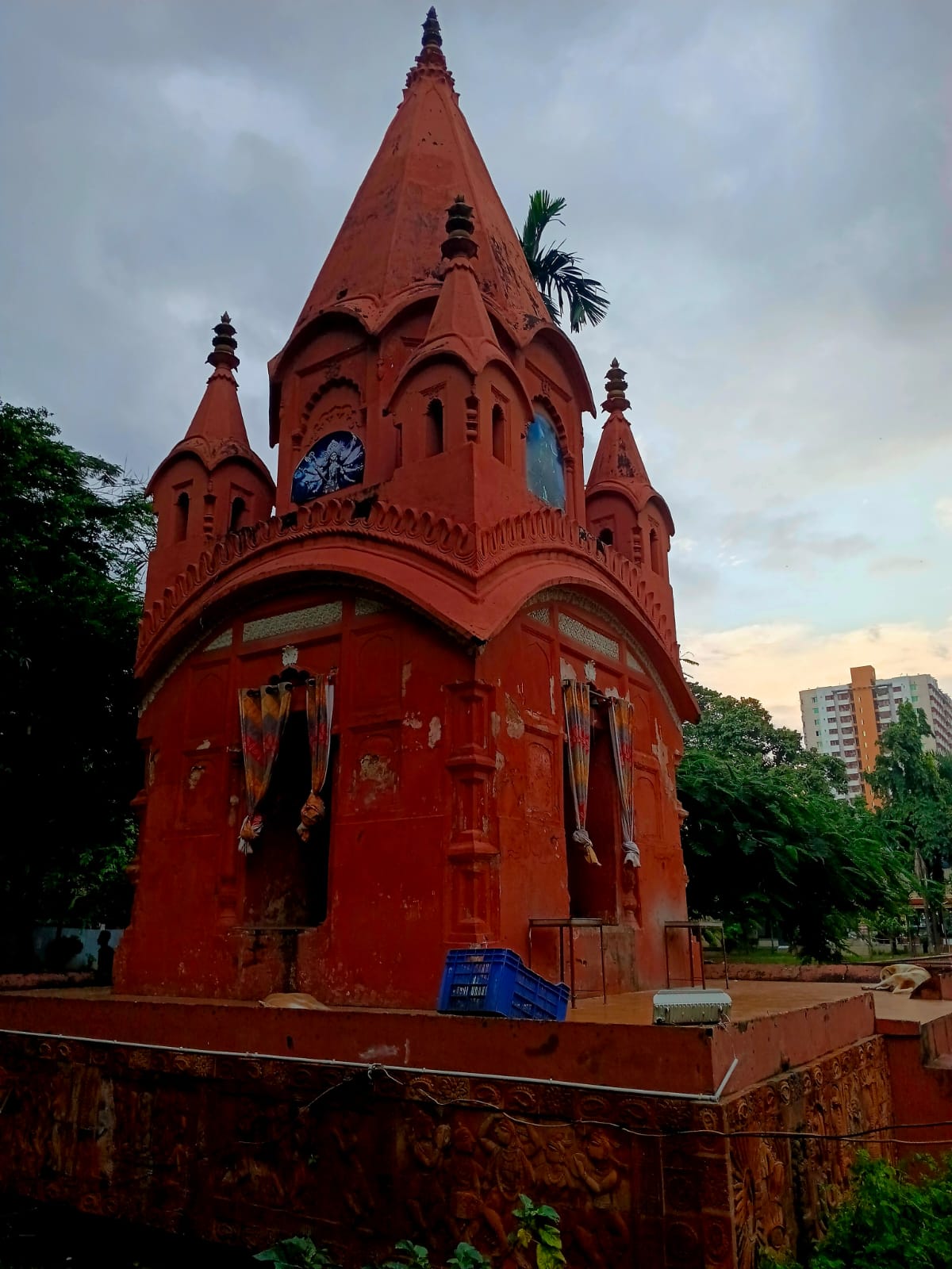 Jagannath Hall Shiva Temple