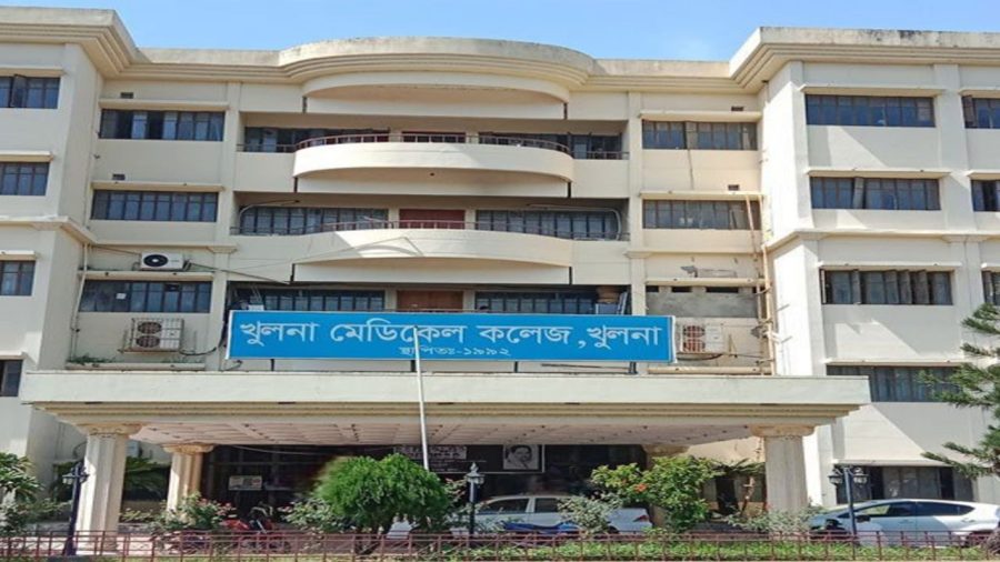 Khulna interns call off strike over department head appointment