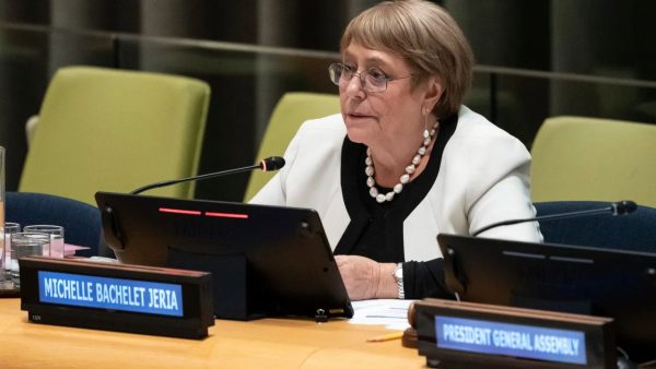 Michelle Bachelet quits UN chief race
