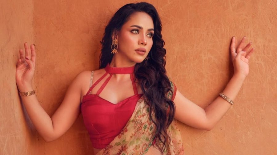 Parisha Jannat eyes challenging roles as she celebrates birthday