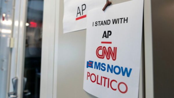 Court lifts White House ban on CNN, MS NOW, Politico
