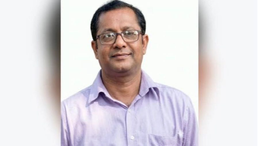 Five “suicide notes” recovered with journalist Pulak’s body