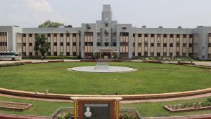 RU Senate frozen for a decade