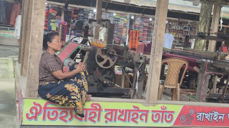 The Rakhine weavers of Misripara