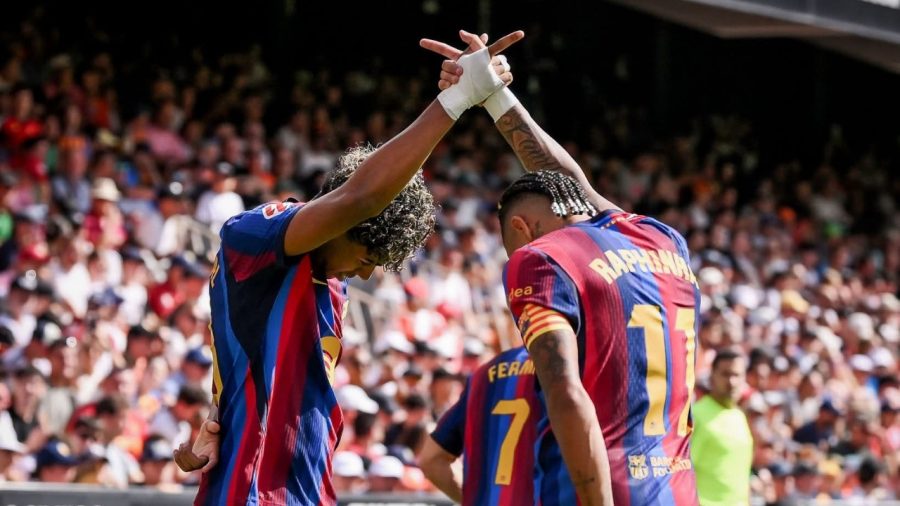 Yamal double powers Barcelona to 5-0 rout of Valencia