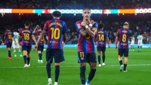 Raphinha hat-trick fires Barcelona to 7-2 win over Racing