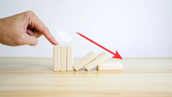 Easing money market: Deposit rates fall faster than loan rates