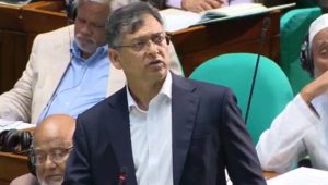Electric three-wheelers to come under regulation: Salahuddin
