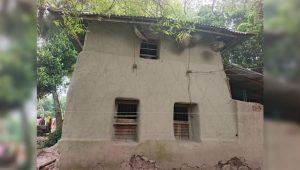Sirajganj’s mud houses fade into history
