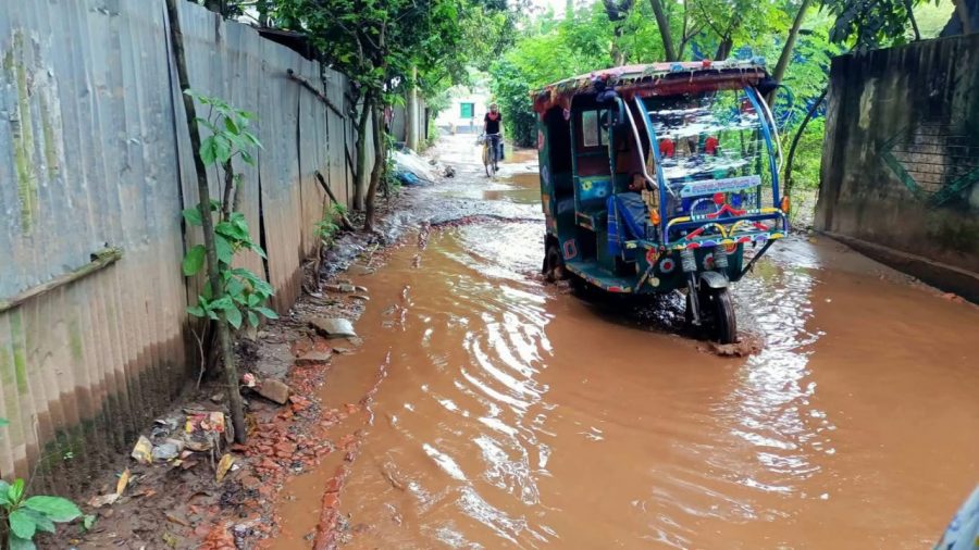 Tender delay leaves Sonargaon road in ruins