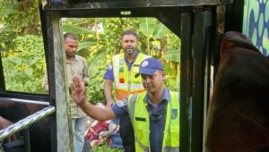 4 Sylhet highway cops suspended over tourist harassment