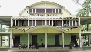 Neglect pushes Tangail’s iconic Bhashani Hall towards ruin