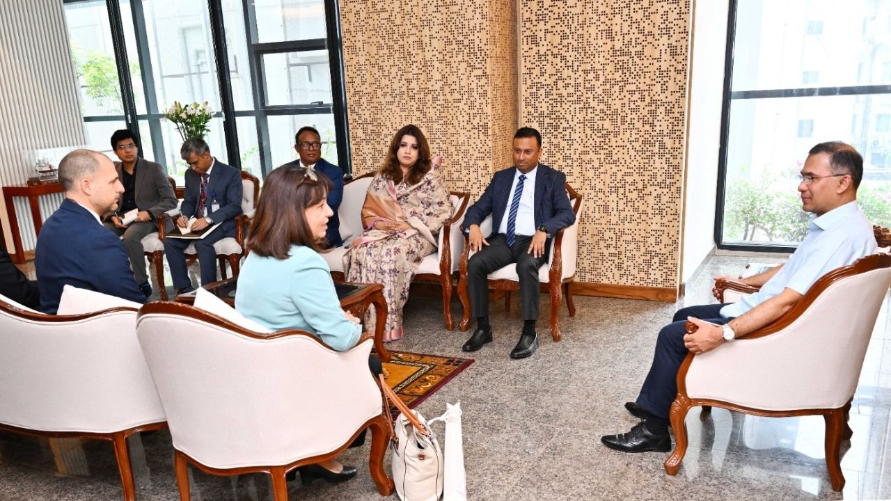 Strong democracy key to sustainable development: PM