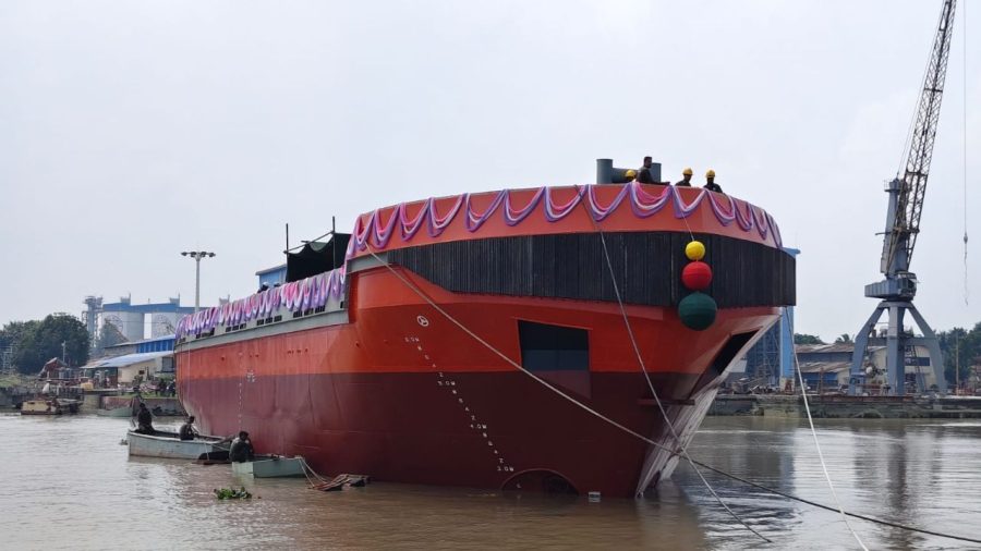 Khulna Shipyard launches modern tugboat ‘Tiakhali-4’