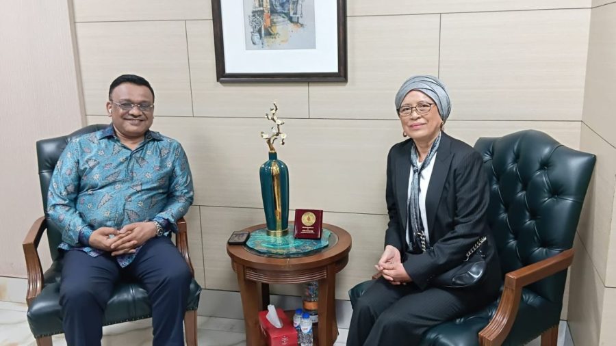 Malaysian UCSI vice-chancellor visits Bangladesh campus