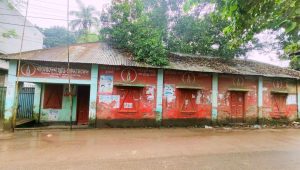 Unsafe building shadows freedom fighters’ activities in Shibaloy