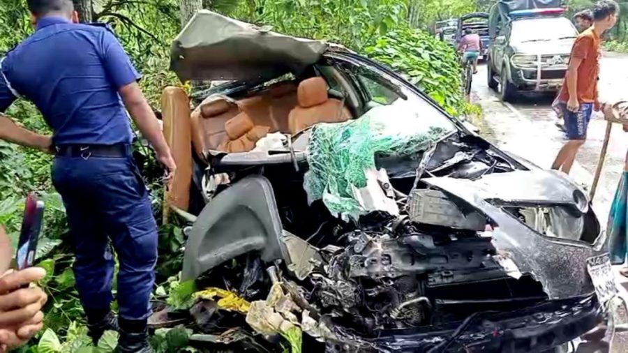 Bus-car collision kills 2 in Gopalganj