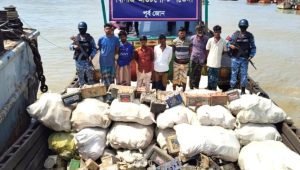 Seven held with Tk33 lakh smuggled goods in Patenga