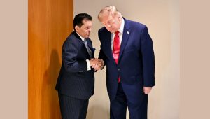 Khalilur exchanges greetings with Trump on UNGA sidelines