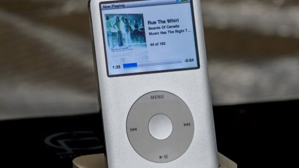 How Apple’s iPod transformed portable music 25 years ago
