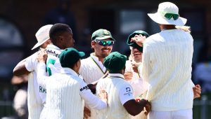 South Africa crush Australia by innings to level Test series