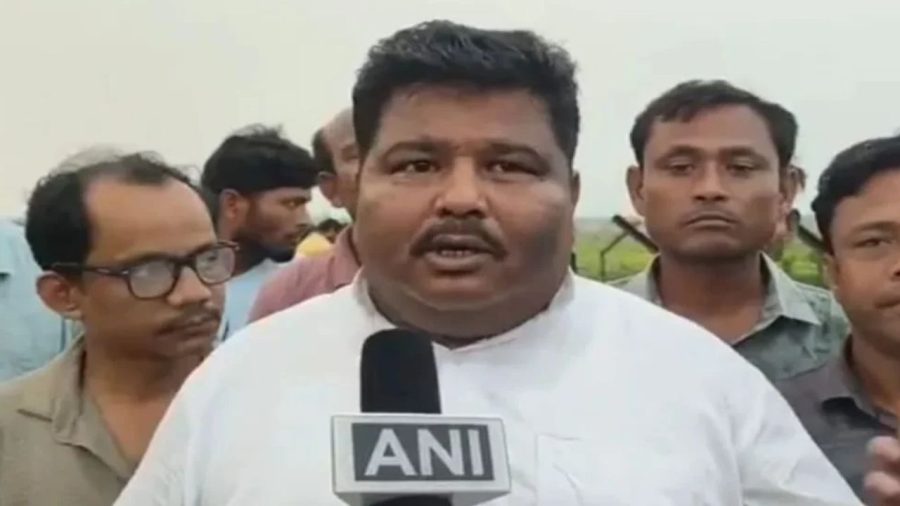 BJP LMA threatens to shoot Bangladeshis