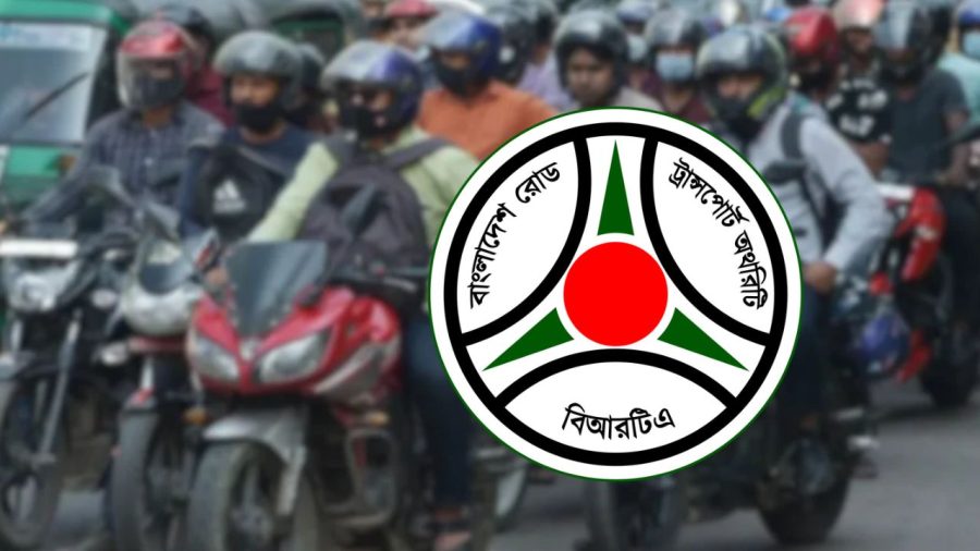 Motorcycles must have front number plates by 15 Nov