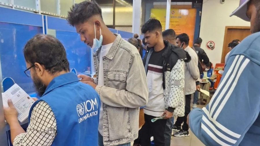 172 Bangladeshi migrants return home from Libya