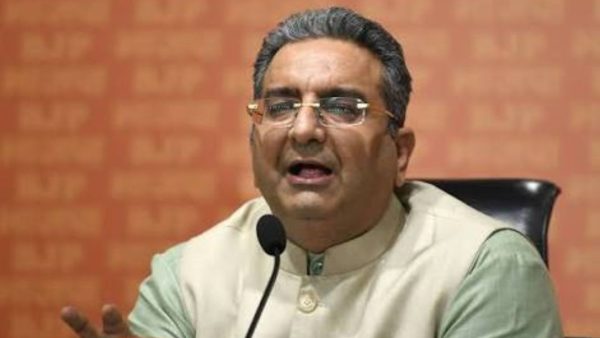 Delhi protest: BJP accuses Rahul Gandhi of misconduct with woman cop