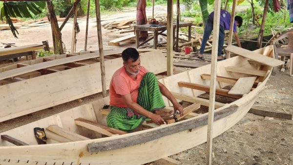 Fewer waterways, fewer boats, harder lives