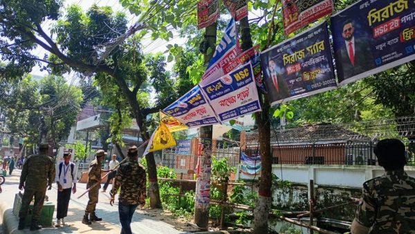 CCC removes over 150 unauthorised posters, banners in Ctg