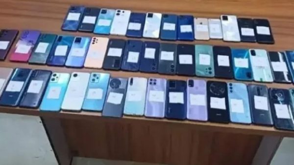 DB seizes 117 stolen phones, urges owners to verify IMEI