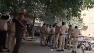 Delhi student dies setting herself ablaze on school premises