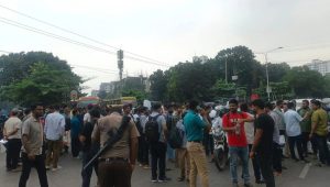 Roads blocked in Dhaka over Youth Development question leak