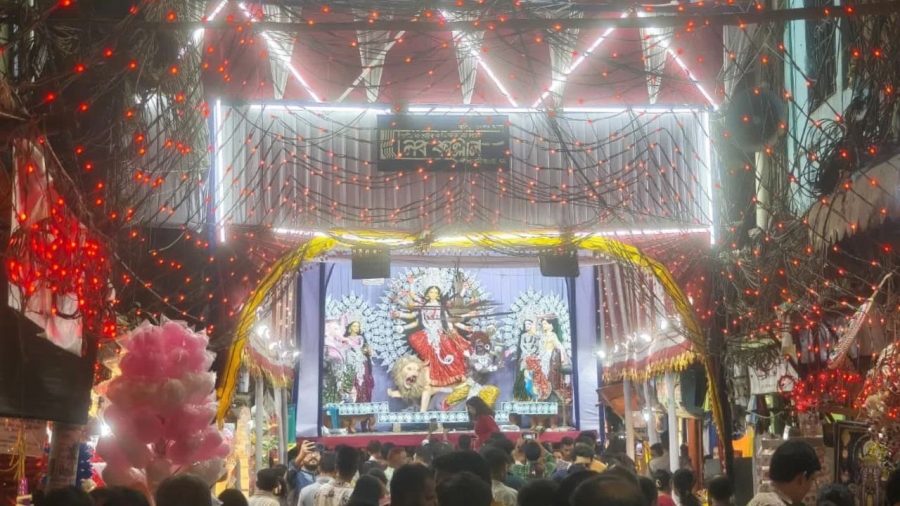 Centuries of Durga Puja tradition thrive in Old Dhaka’s narrow alleys
